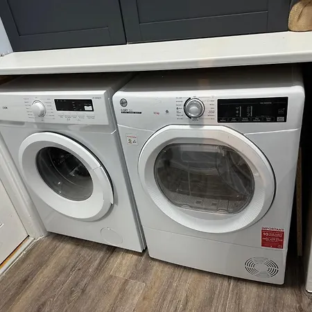 Welcome Home Flat 6